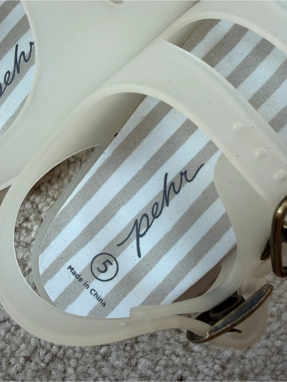 Pehr good used